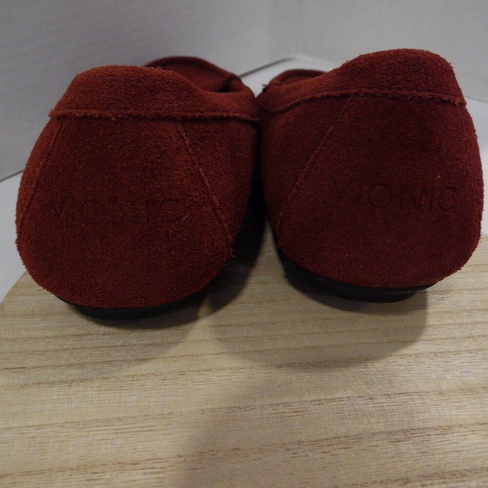 Vionic Debbie Suede Loafers Slip-on in Deep Purple/Burgandy Women's Size 11 - Picture 3 of 11
